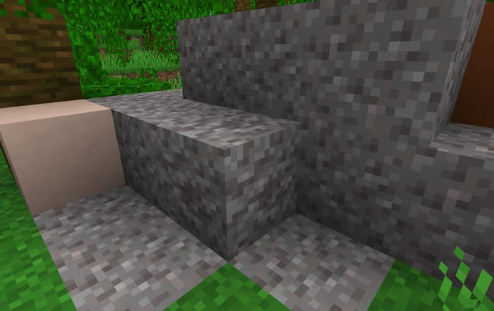 Место раскопок с блоками гравия